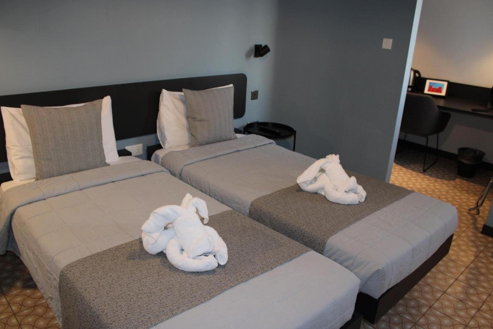 Victoria By Petit Chic Bed and Breakfast Mellieħa Buitenkant foto
