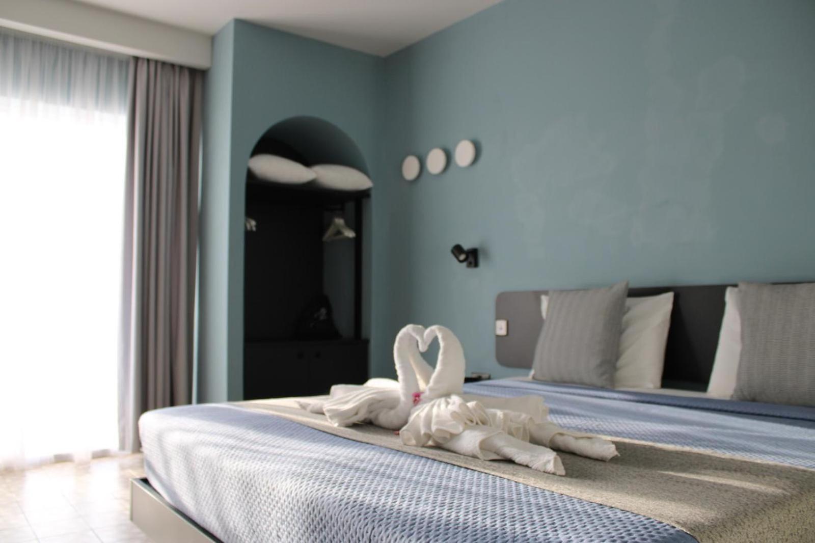Victoria By Petit Chic Bed and Breakfast Mellieħa Buitenkant foto